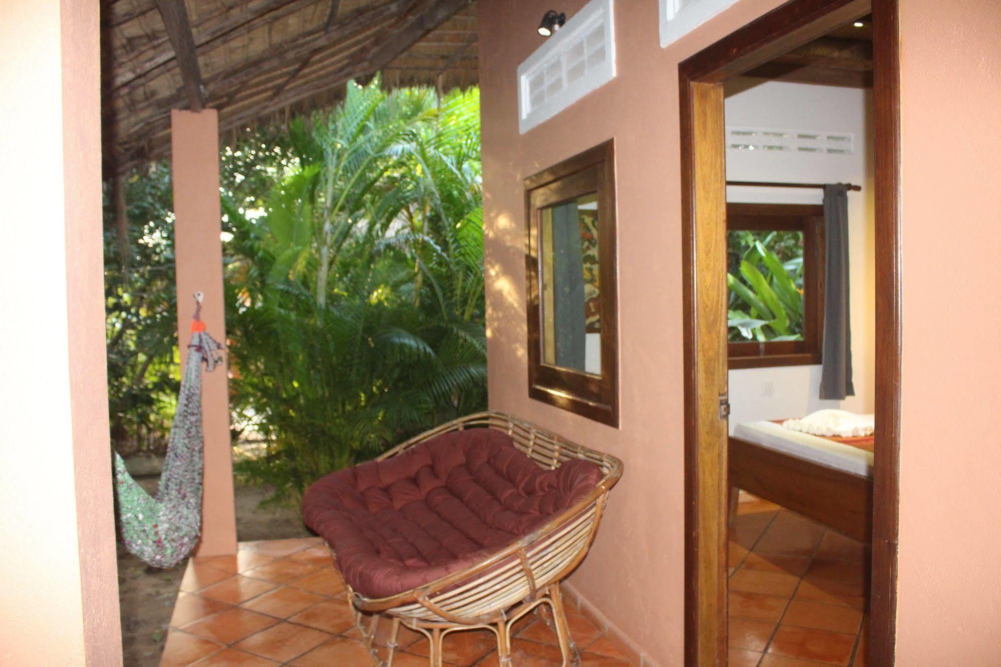 Botanica Hotel Kep Exterior photo