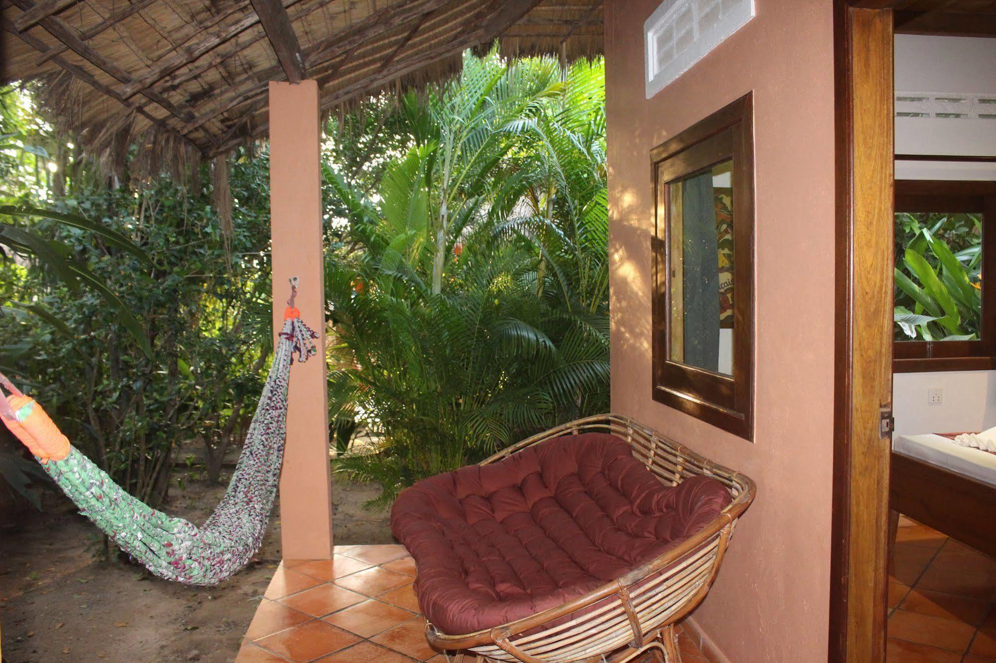 Botanica Hotel Kep Exterior photo